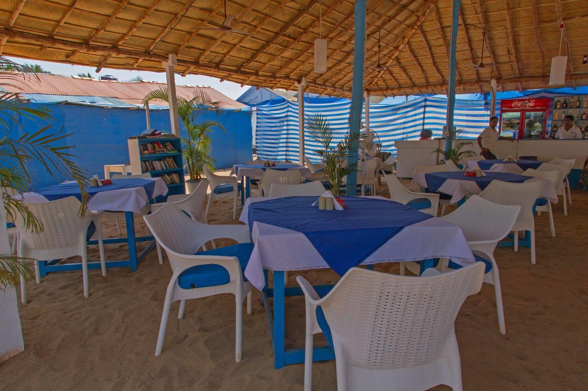 Cuba Agonda Bed & Breakfast Bagian luar foto