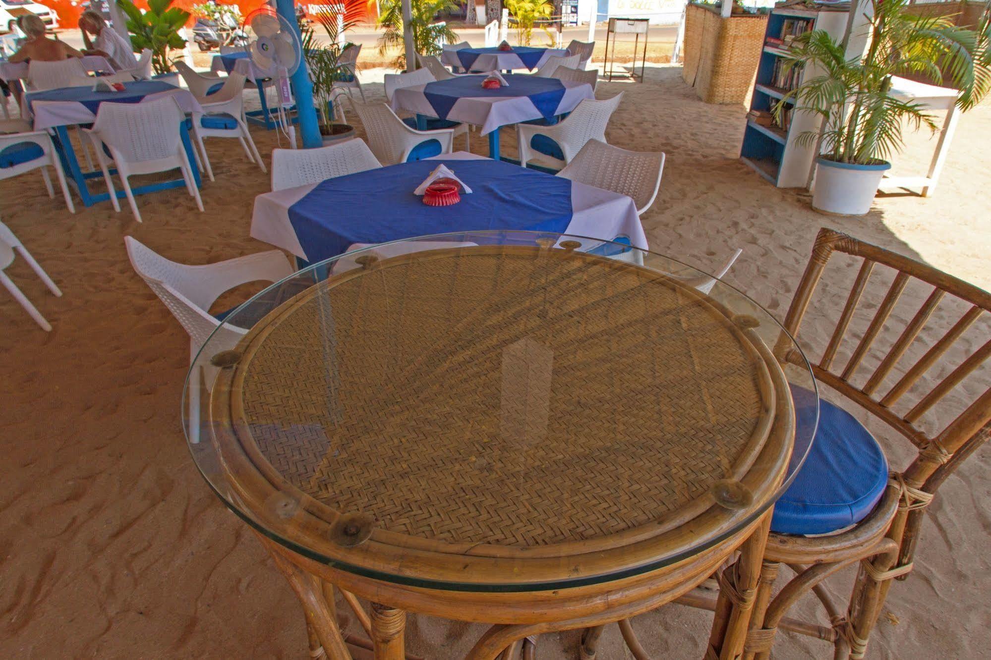 Cuba Agonda Bed & Breakfast Bagian luar foto