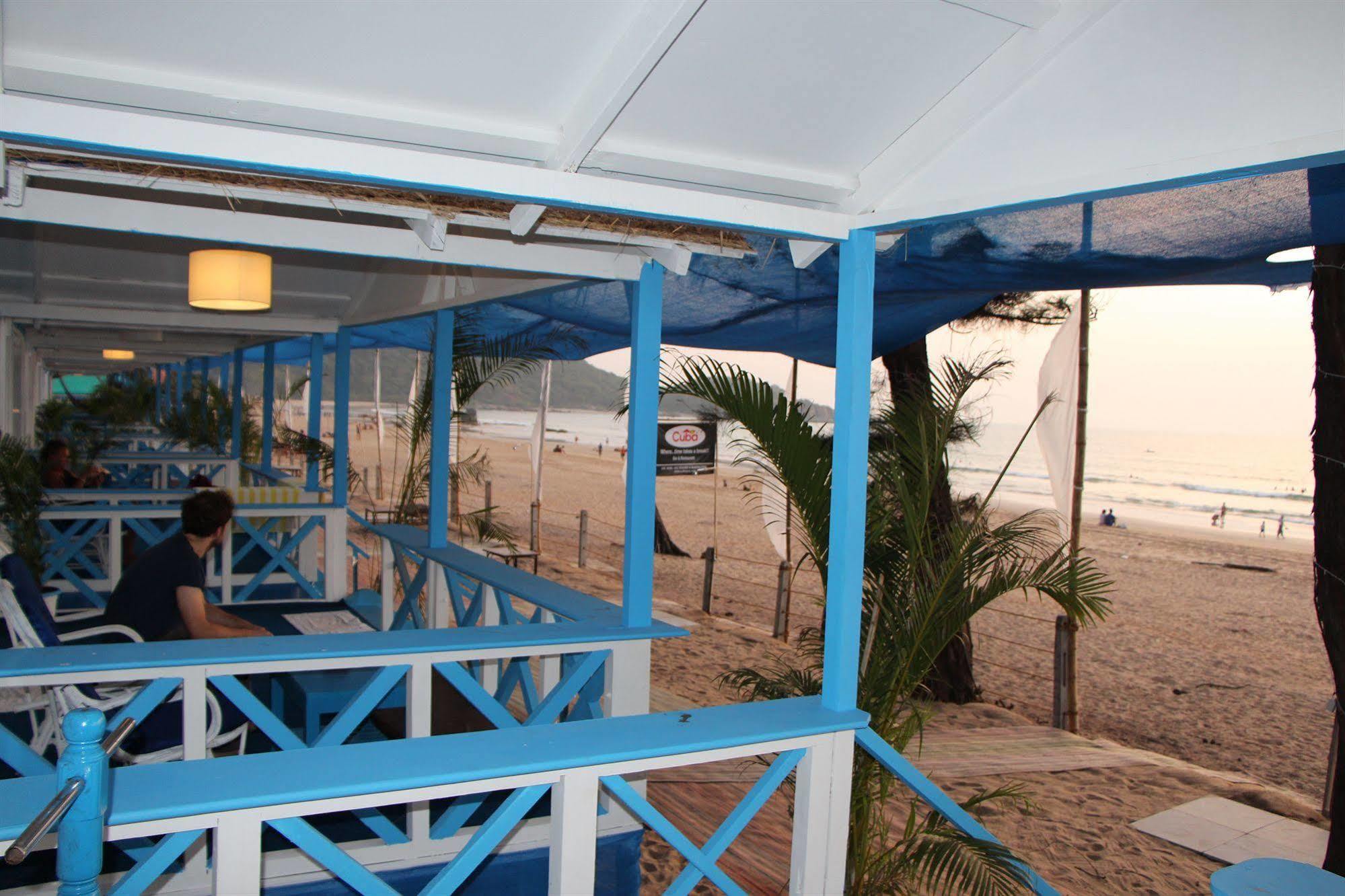 Cuba Agonda Bed & Breakfast Bagian luar foto